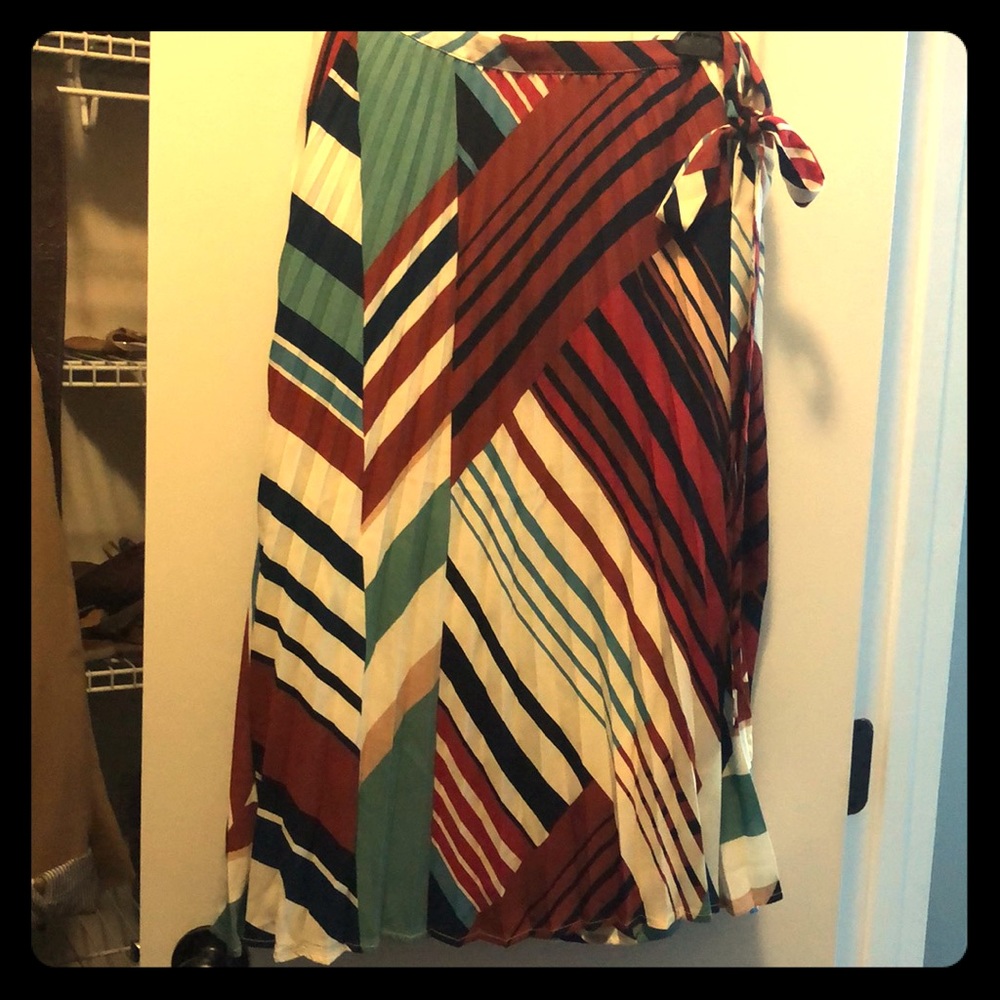 Pleated skirt